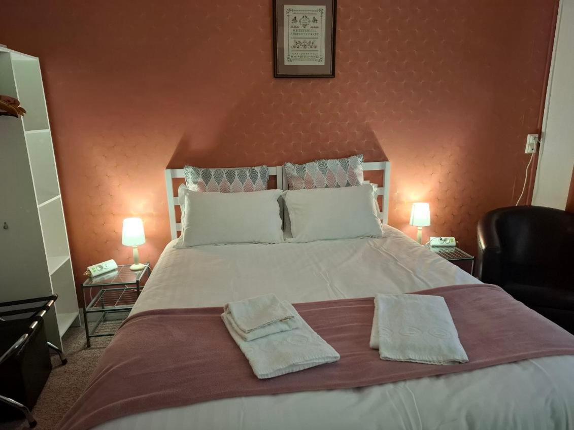 Le Crist'Al, Hotel Familial, Climatise, En Front De Mer Saint-Georges-de-Didonne Habitación foto