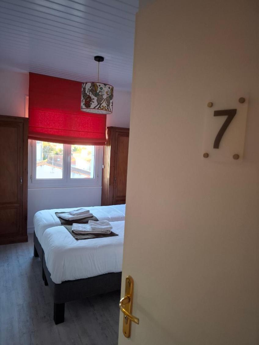 Le Crist'Al, Hotel Familial, Climatise, En Front De Mer Saint-Georges-de-Didonne Habitación foto