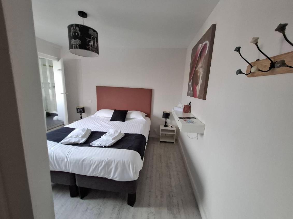Le Crist'Al, Hotel Familial, Climatise, En Front De Mer Saint-Georges-de-Didonne Habitación foto
