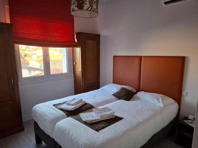 Le Crist'Al, Hotel Familial, Climatise, En Front De Mer Saint-Georges-de-Didonne Habitación foto