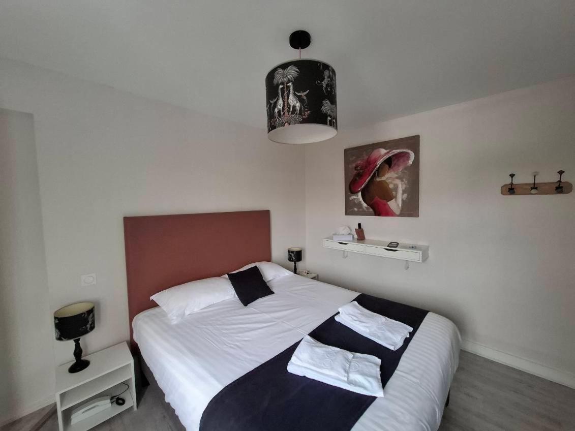 Le Crist'Al, Hotel Familial, Climatise, En Front De Mer Saint-Georges-de-Didonne Habitación foto